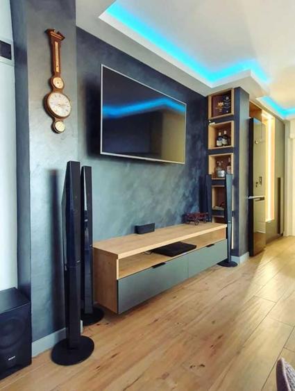 Apartament cu terasa - zona linistita - 1