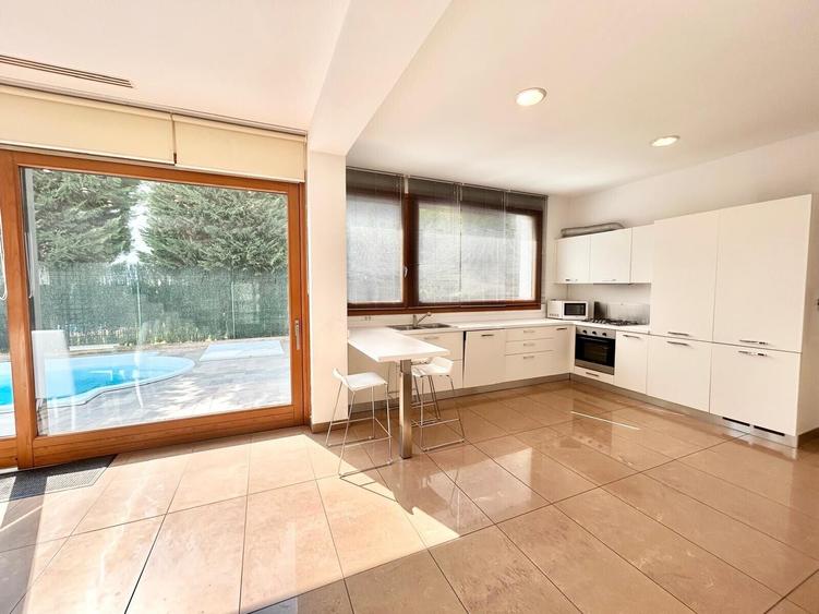 Villa with pool, residential complex, Iancu Nicolae - 9