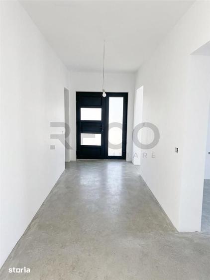 Casă cu 4 camere cu Teren 572 Mp în Oșorhei