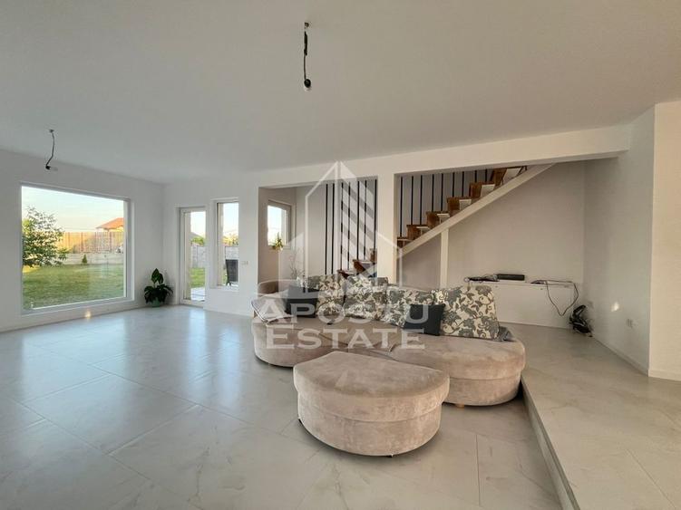 Casa individuala, 6 camere, 2 bai, garaj, teren 913, pompa de caldura - 2