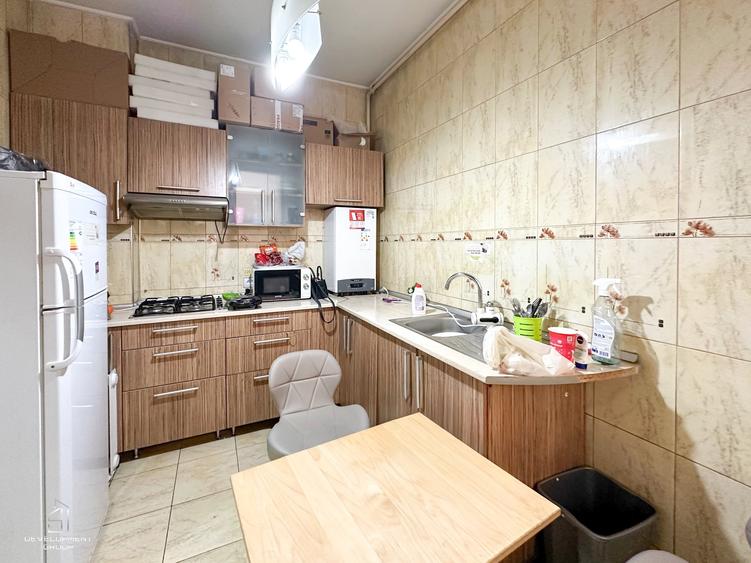 Vila S+P+1E+M  - Piata Victoriei, metrou 7 minute - Ideal Birouri / Servicii - 10