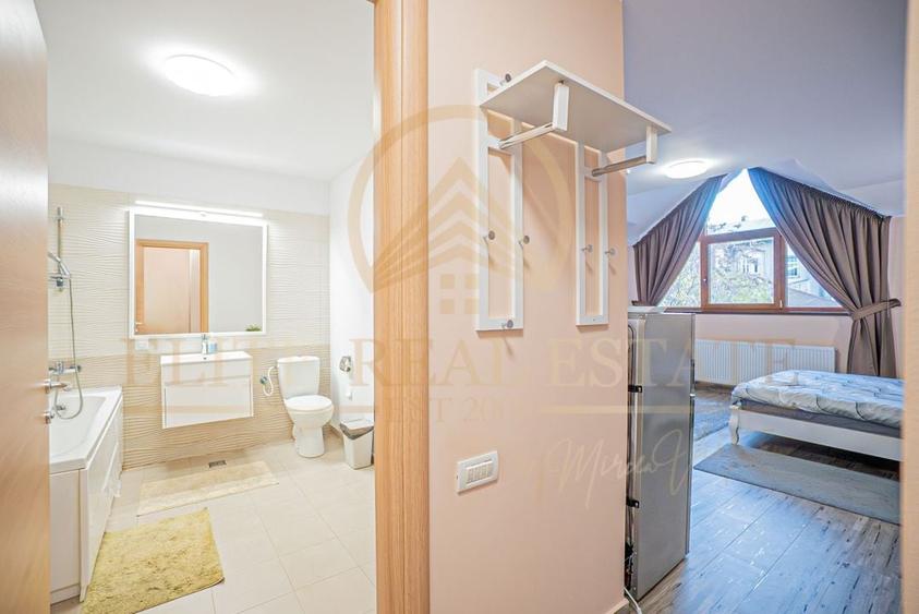 Ultracentral - Proprietate comercială P+M la 200 m de mare. - 42