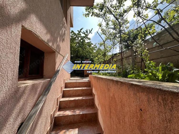 Vanzare Casa D+P+2E+Pod cu 10 camere, garaj si curte in zona Cetate, Alba Iulia - 3