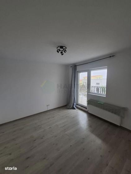 Apartament 2 camere/ loc de parcare Otopeni, zona centrala - 4