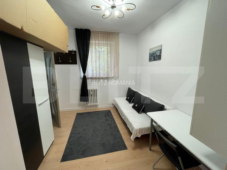 Apartament de vanzare, cu 2 camere, zona Tractorul
