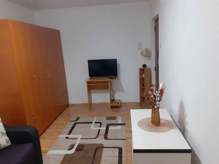 Inchiriez apartament 1 camera confectii - 6