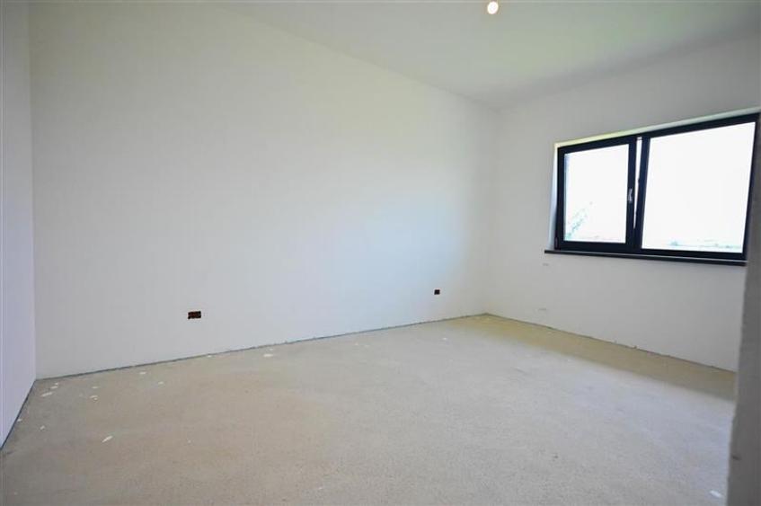 Casa noua pe parter,salon generos,terasa, pod mansardabil,teren 476mp,Sanpetru B - 7