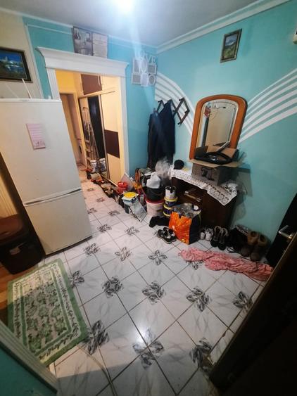 Apartament cu 3 camere decomandat, zona Baza 3 - 5