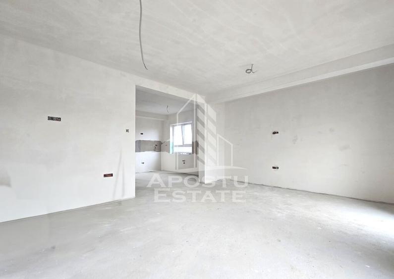 Jumatate de duplex, Parter + Etaj, 5 camere si 2 bai, Sag - 4