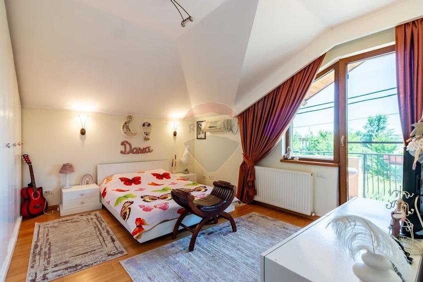 Casă / Vilă de vanzare in Corbeanca, str. Laguna albastra, langa lac - 23