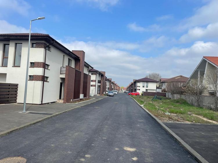 TEREN DE VANZARE ÎN OTOPENI, STRADA INTRAREA MESTEACĂNULUI!!! - 1