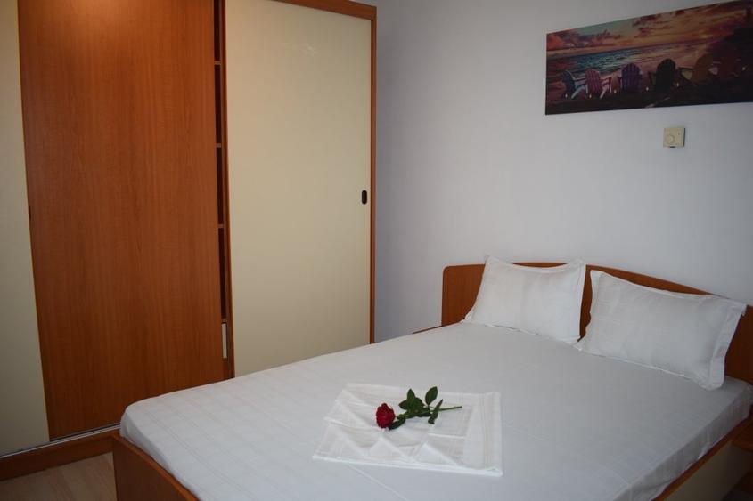 Vand 2 Vile+Spatiu comercial Eforie Nord - 14