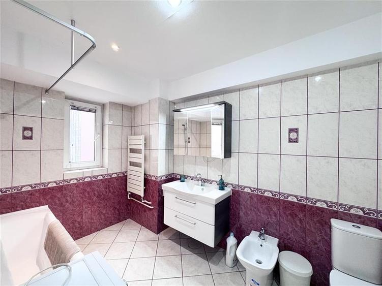 Apartament de inchiriat 3 camere Herastrau - 22