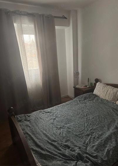 Apartament cu 2 camere decomandat în Frații Golești