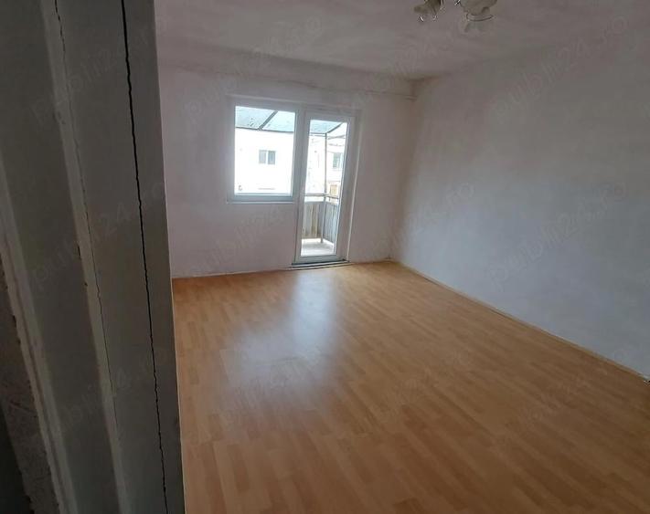 Calea Martirilor de vanzare apartament ieftin cu 2 camere - 3