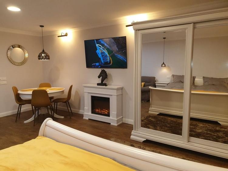 Garsoniera superfinisata si mobilata lux - langa str. Sforii - 11