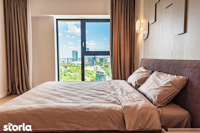 Apartament cu 3 camere, mobilat în Tei