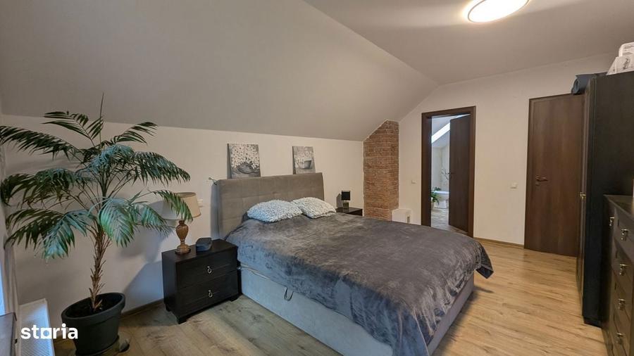 Vila cu 5 camere, 200 mp, teren 1500 mp zona Padure Dumbrava - 14