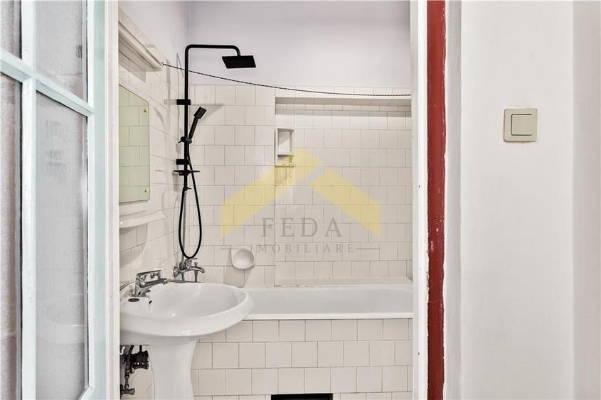 Apartament ultracentral cu 3 camere si centrala proprie - 15