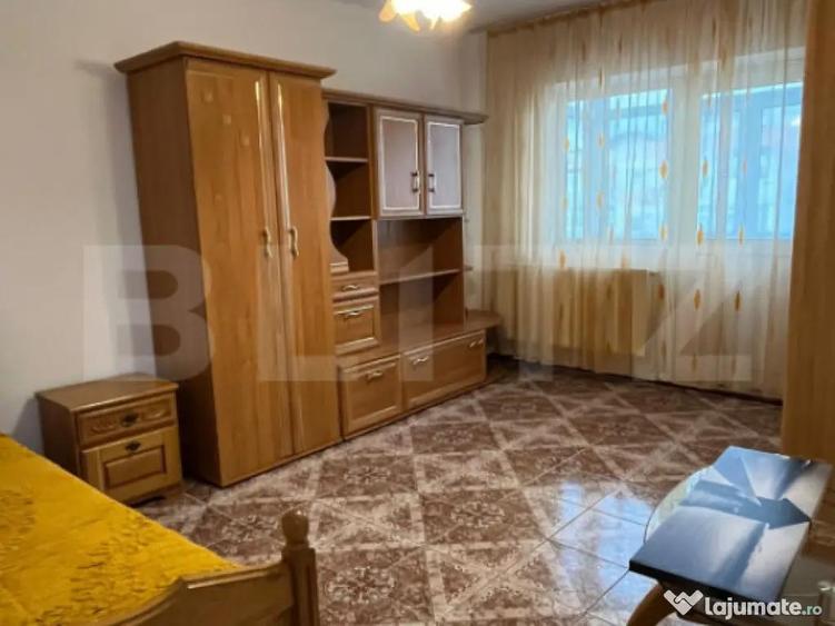 Apartament 3 camere, 80 mp, zona Galata - 2