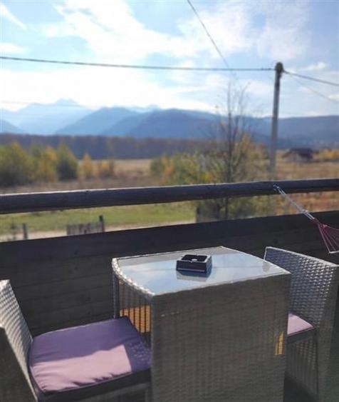 FILM! Resedinte montane,mobilate,echipate, jacuzzi,piscina,pretios areal,Sambata - 36