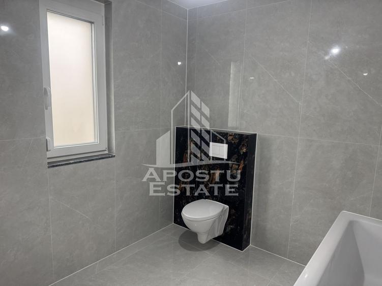 Duplex  despărțit prin garaj și camera tehnică în Giarmata - 10