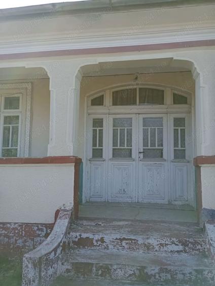 Vand casa in cartierul Neicu-Panciu - 2