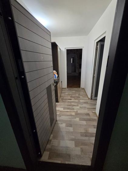 Inchiriez apartament 2 camere confort 1 - 1