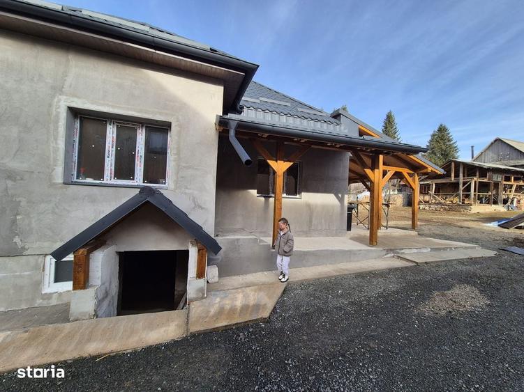 Vand casa la Belis, 800mp teren, la drumu principal, teren drept! - 2