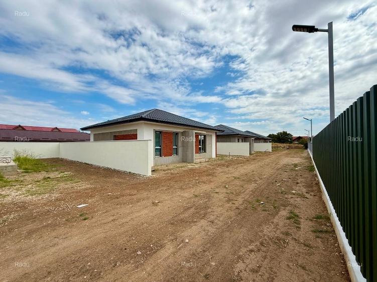 Case individuale, parter + pod, 135 mp utili, teren 400 mp, ansamblu exclusivist - 13