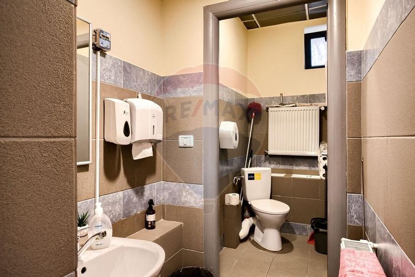 Spatiu comercial 112 mp de inchiriat in Podgoria, Bld. Revolutiei - 15