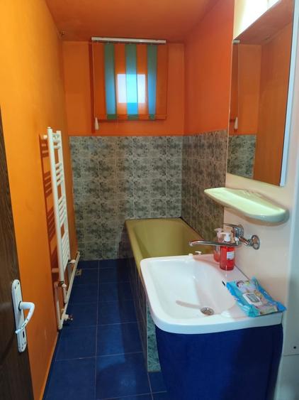 Ap 1 cam decomandat cu balcon cada mare geam la baie si loc de parcare - 8