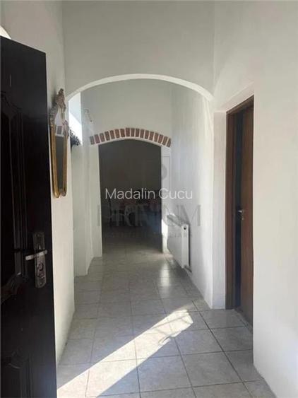 ELISABETIN - 3 CAM - GRADINA - PARTER - PARCARE - CENTRALA