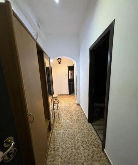 Apartament cu 2 camere decomandat, mobilat în Vatra Luminoasă