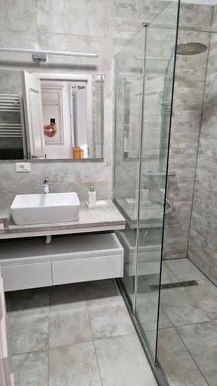 Inchiriez apartament 2 camere - 7