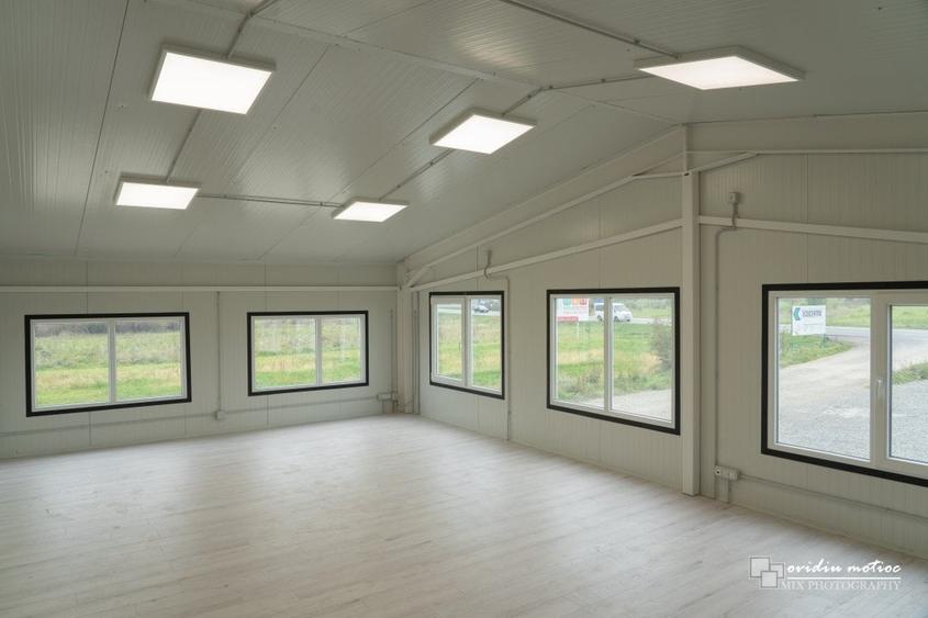 Hala 2022 singur la curte - 10