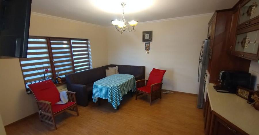 Casa caramida cu placa de beton, Valu lui Traian - 10