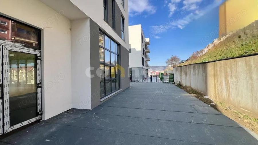 Spa?iu Comercial | NOU | 430 mp + Terasa 230 mp | Eroilor, Flore?ti - 6