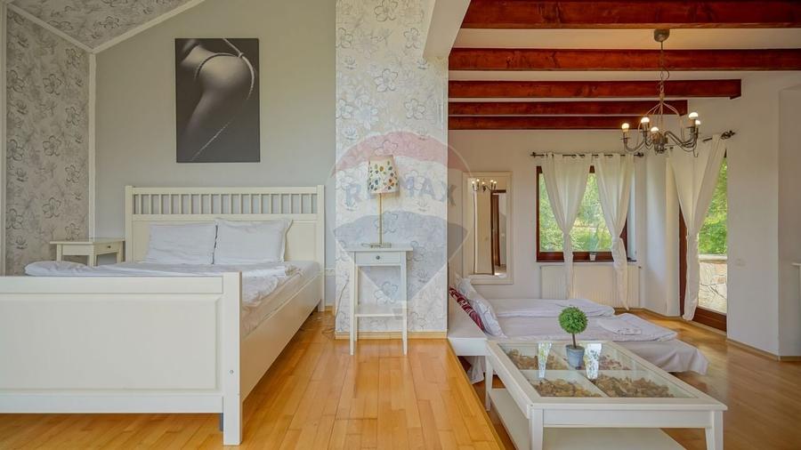 VILA PANORAMICA PE DRUMUL POIENII –PRIVELISTI UNICE ASUPRA BRASOVULUI - 31