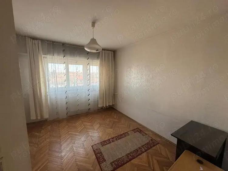 3 camere etaj intermediar 2 bai Calea Sagului Turist - 7