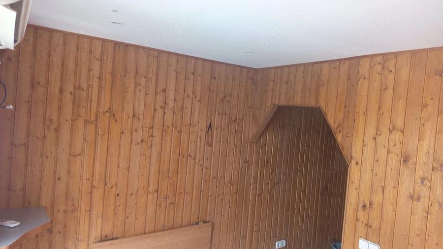 Apartament cu 2 camere nedecomandat în Central