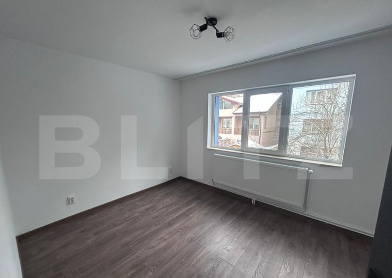 Apartament 3 camere, 68 mp, zona Rovine - 4