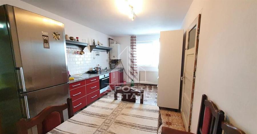 Apartament cu 4 camere Semidecomandat in zona Buziasului - 22