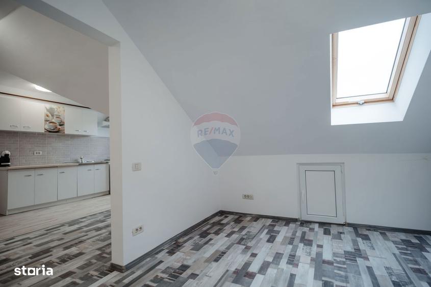 Apartament cu 3 camere de vanzare in zona Burdujeni - 5