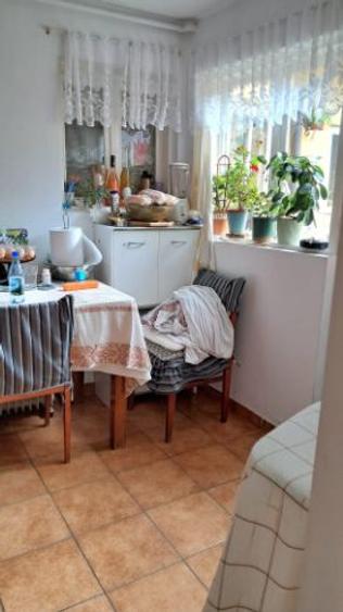 Vand casă cu  3 camere in zona tabacarie,zonă bună - 8