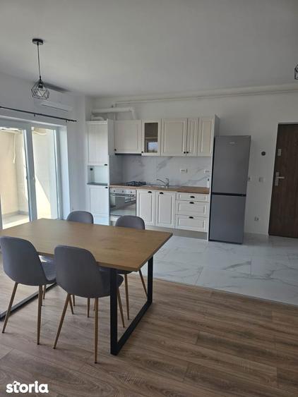 Chirie apartament nou, 2 camere, Smarald City, str. Botizului - 10