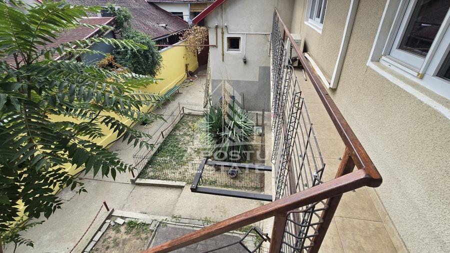 Casa cu 7 camere si 4 bai, centrala proprie, zona Odobescu - 24