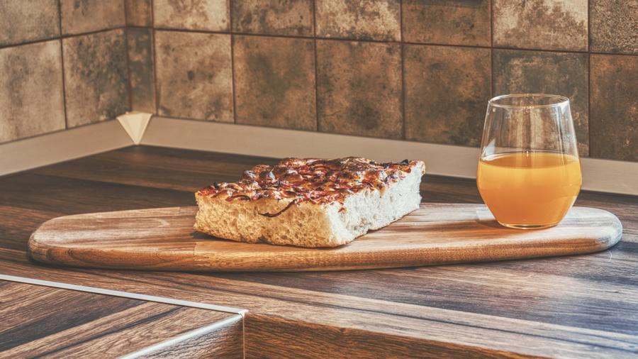 Comision 0 - zona Dacia, str.Labrint - Apt. 2 camere - renovat - 17