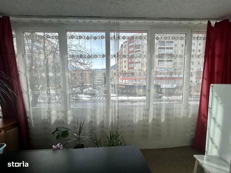 Garsoniera in bloc de apartamente, etaj 2/4, mobilata, zona Judetean! - 3