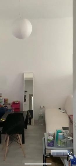 Apartament cu 2 camere semidecomandat în Chiajna